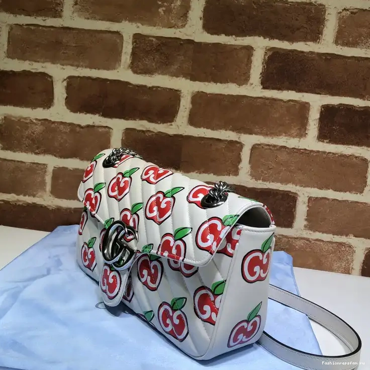 Fashionrepsfam ru 2111YA0005 Bags Gucci 0727